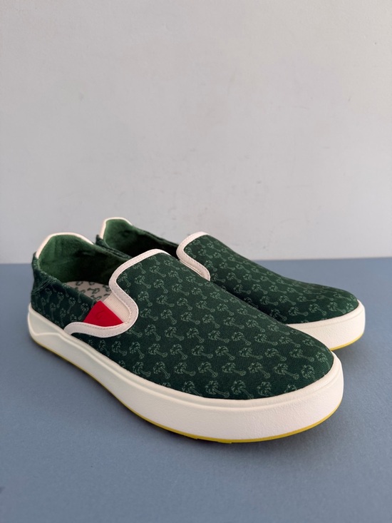 NWT Olukai Wai’alae Lone Palm Green Limited Edition Slip On Golf Shoes